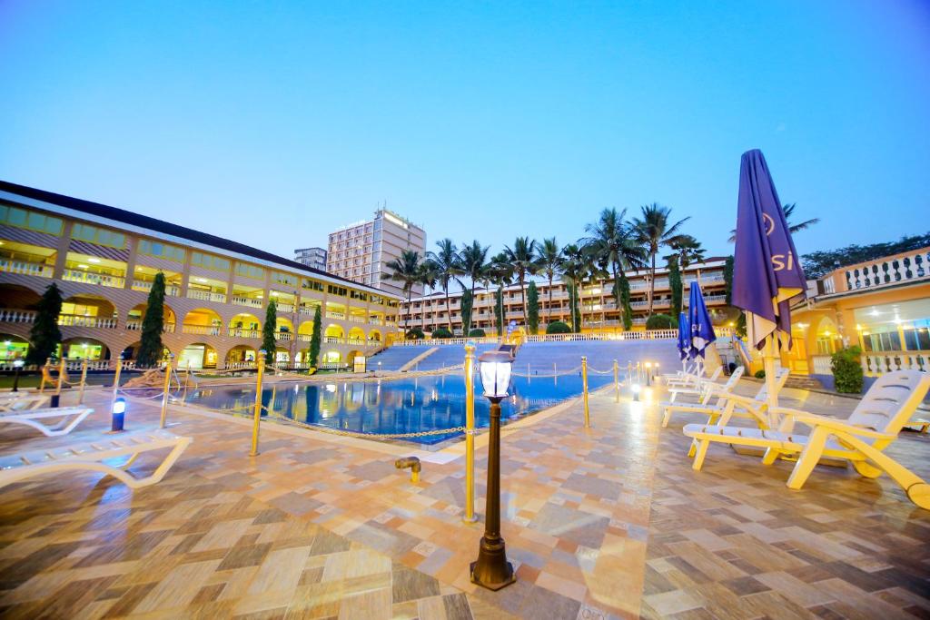 hotel africana ug